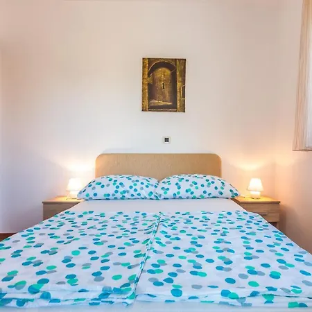 아파트 Adriano 2br With Terrace *