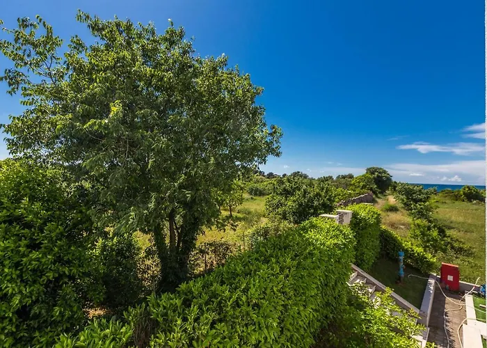 Adriano 2br With Terrace